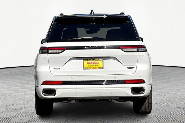 2025 Jeep Grand Cherokee Summit Reserve photo 4