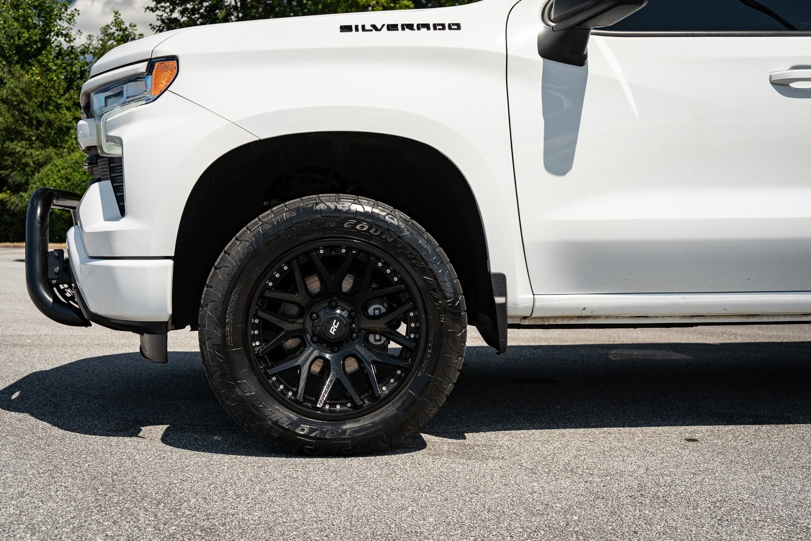 2022 Chevrolet Silverado 1500 RST photo 3