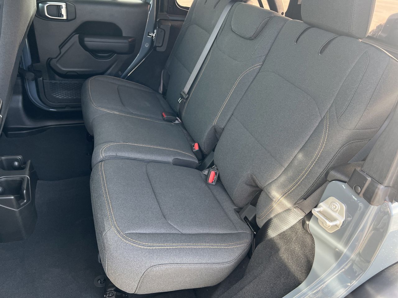 2024 Jeep Wrangler Willys photo 3