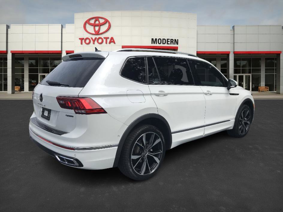 2022 Volkswagen Tiguan SEL Premium R-Line photo 5