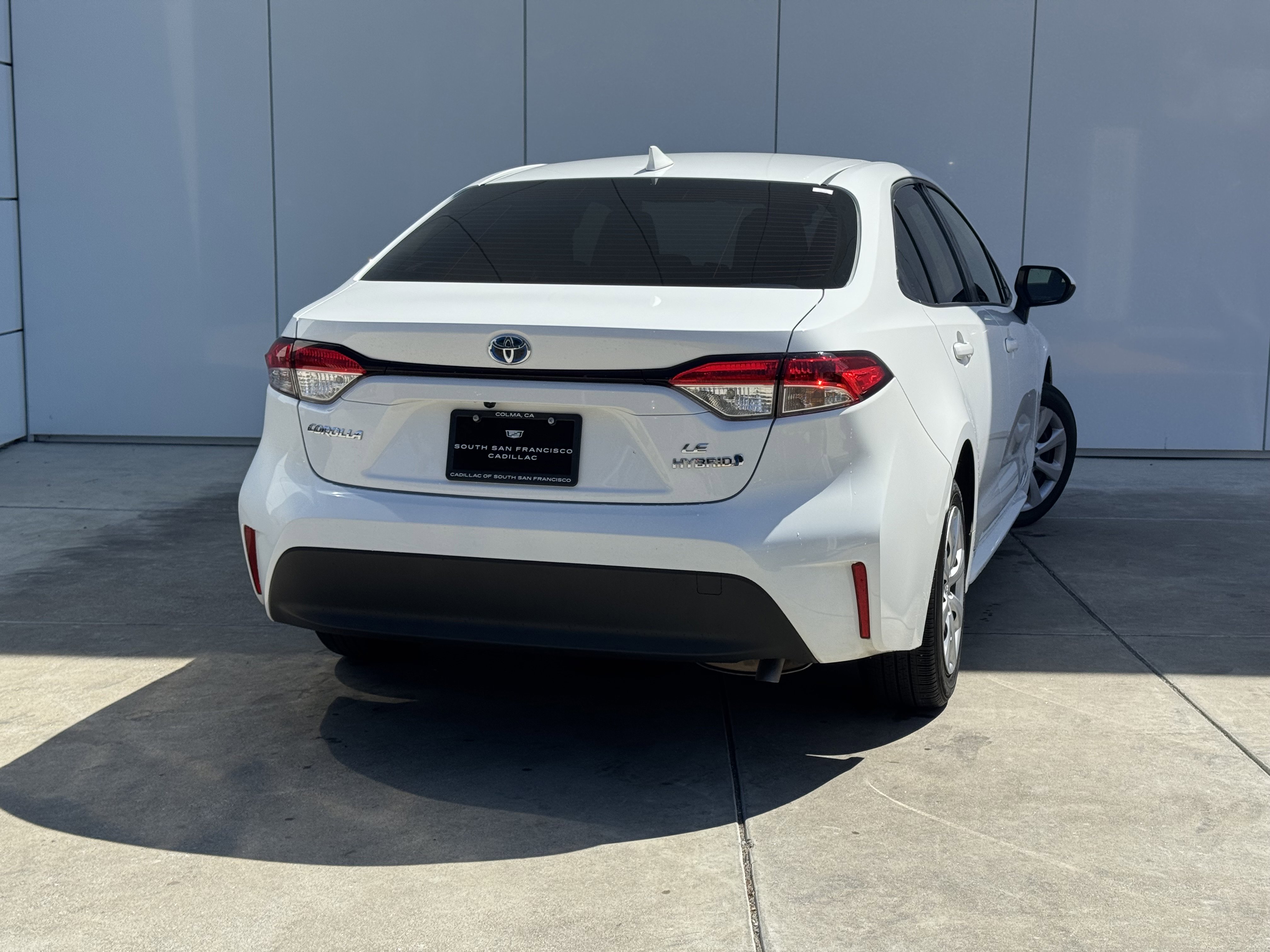 2023 Toyota Corolla Hybrid LE photo 6