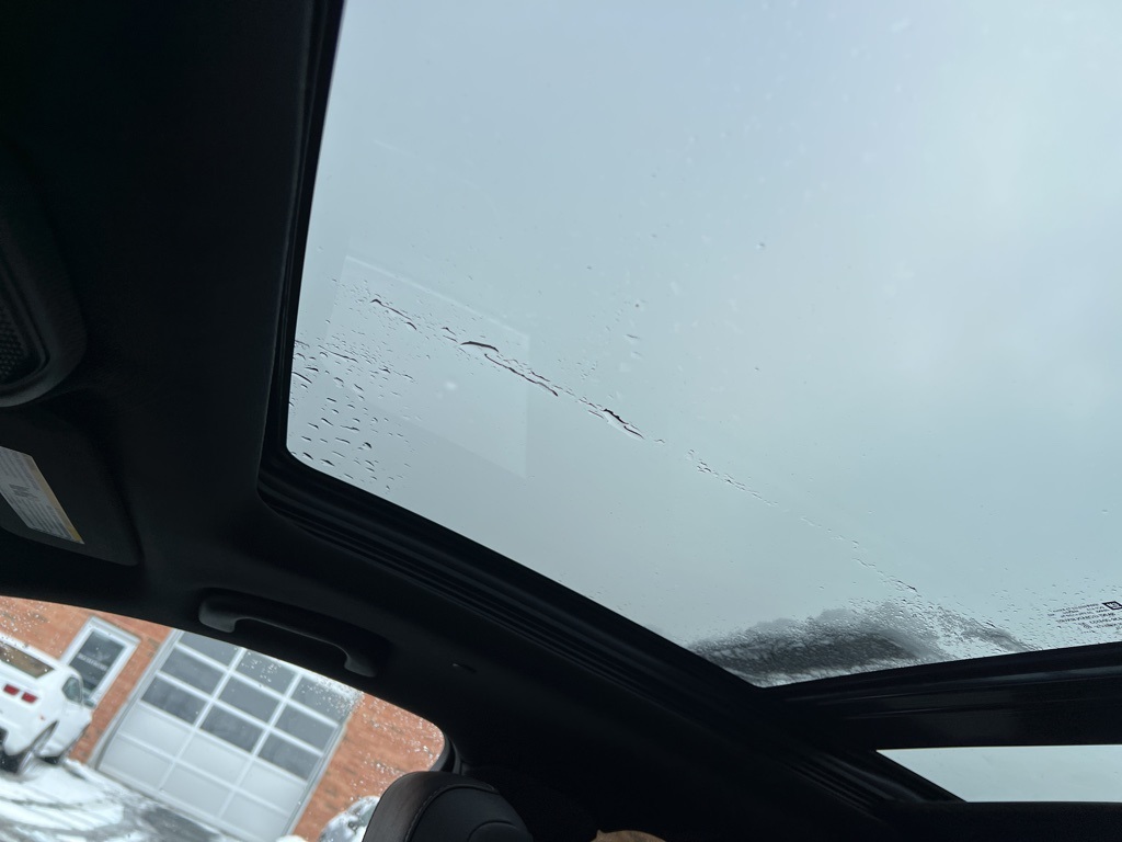 2025 CADILLAC XT5 - Image 10