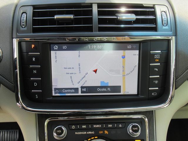 2020 Lincoln Continental Reserve photo 21