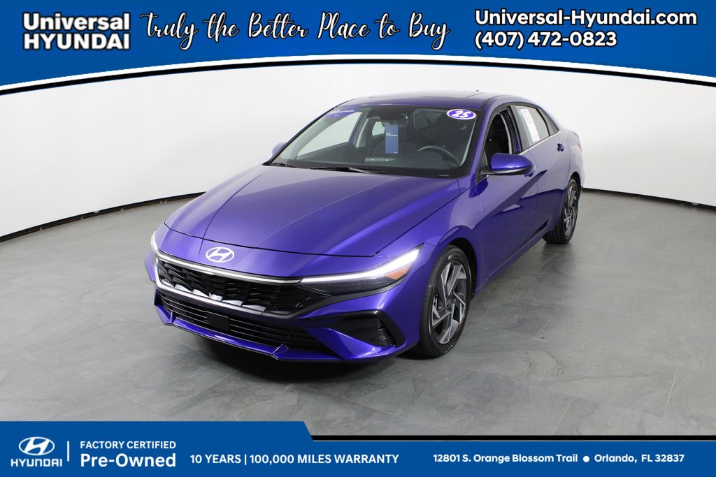 2025 Hyundai Elantra SEL's photo