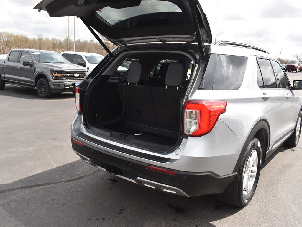 2022 Ford Explorer XLT photo 27