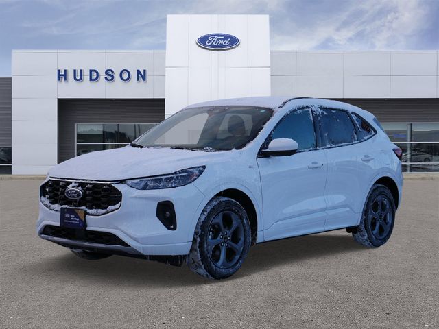 2023 Ford Escape ST-Line Select's photo
