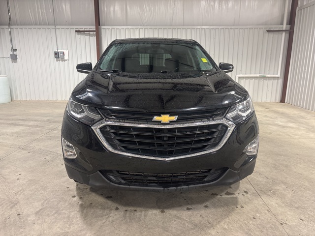 2020 Chevrolet Equinox LT photo 3