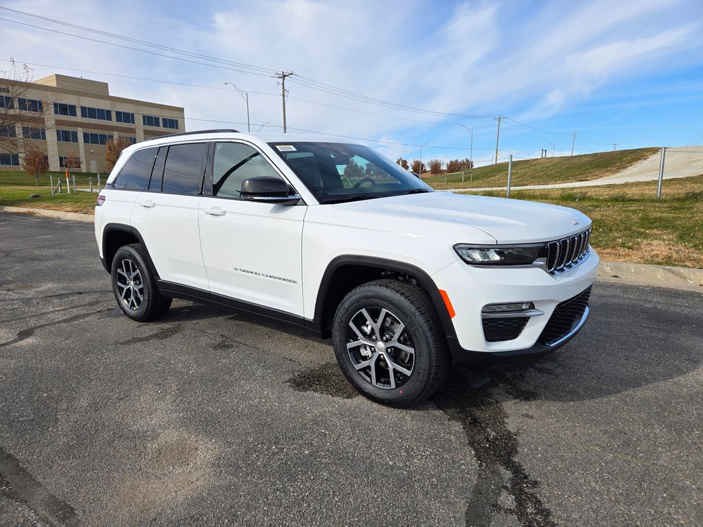 2025 Jeep Grand Cherokee Limited's photo