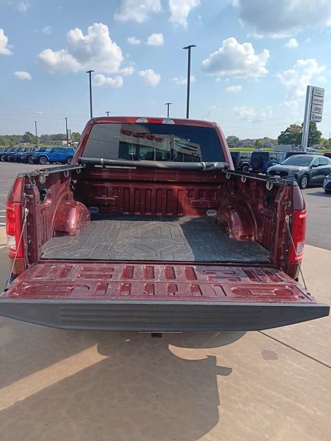 2016 Ford F-150 XLT photo 16