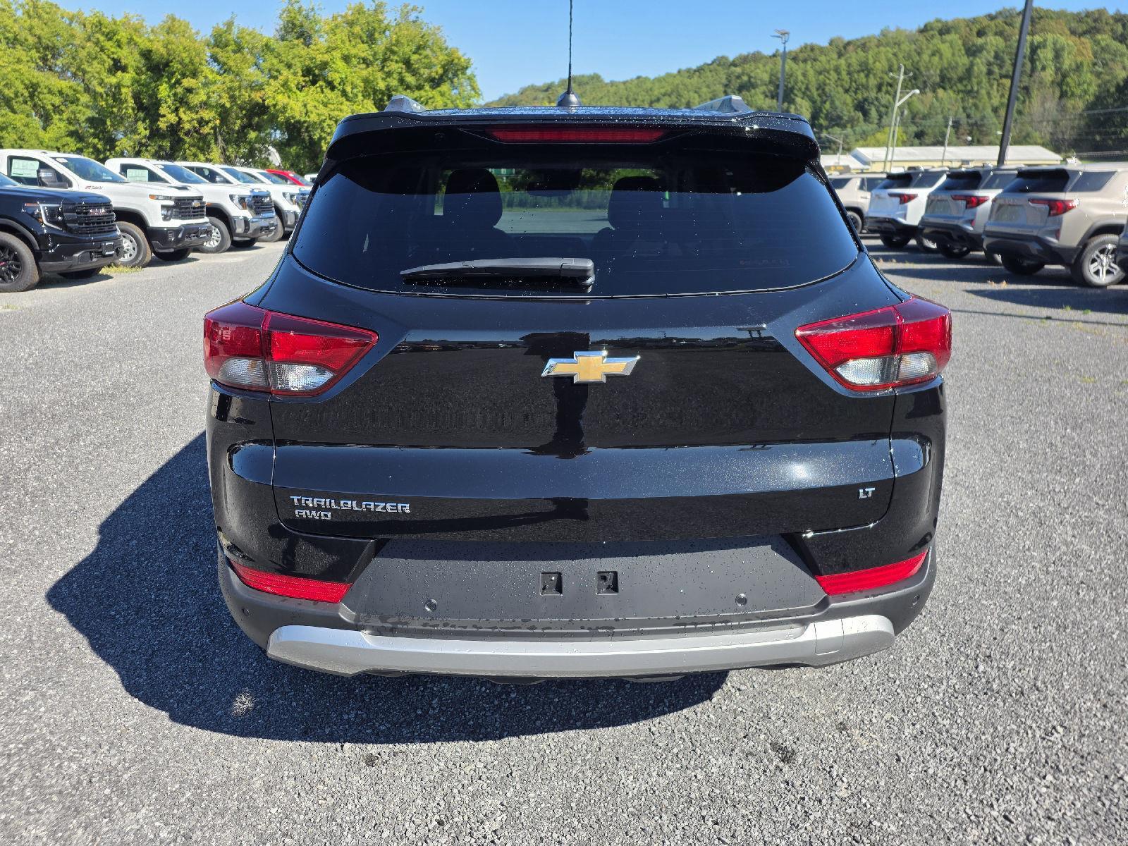 2026 Chevrolet Trailblazer LT photo 4