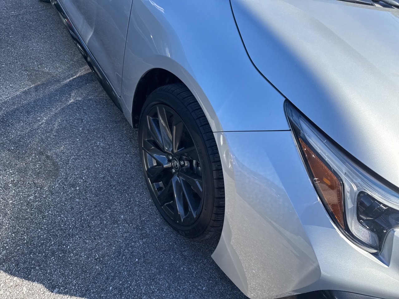 2024 Toyota Corolla SE photo 4