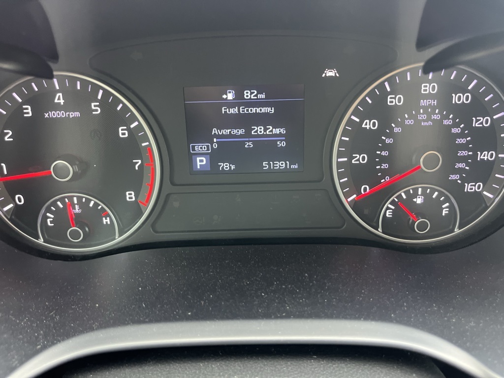 2019 Kia Optima LX photo 9