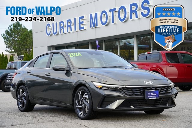 2024 Hyundai Elantra Limited's photo