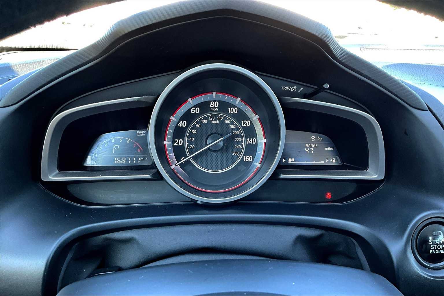 2016 Mazda Mazda3 i Sport photo 23