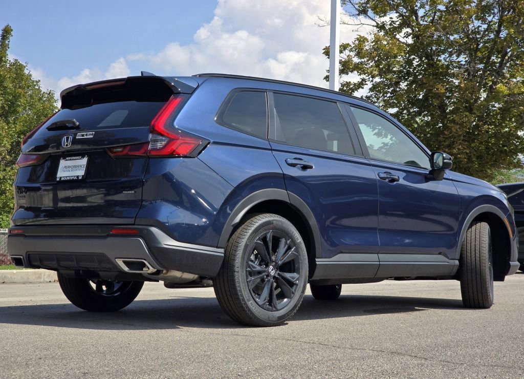2026 Honda CR-V Hybrid Sport Touring photo 2