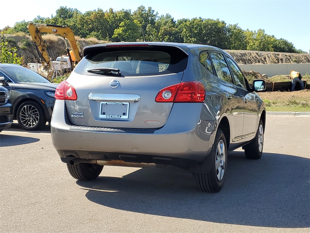 2013 Nissan Rogue S photo 3