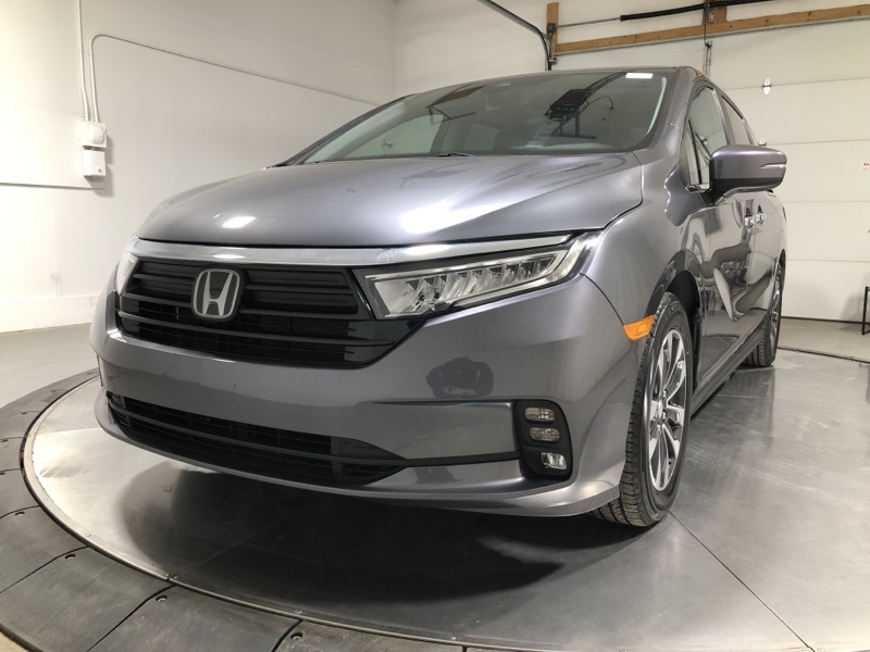 2024 Honda Odyssey EX-L photo 2
