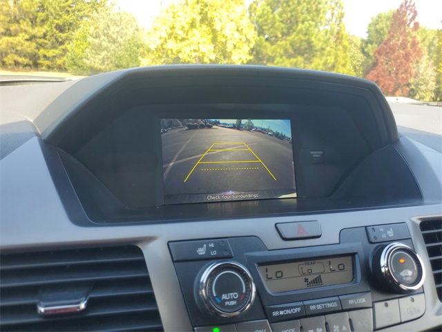 2015 Honda Odyssey EX-L photo 21