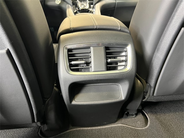 2025 Acura RDX Base photo 30