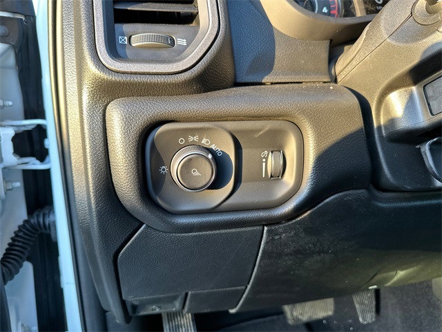 2024 Ram 2500 Tradesman photo 24