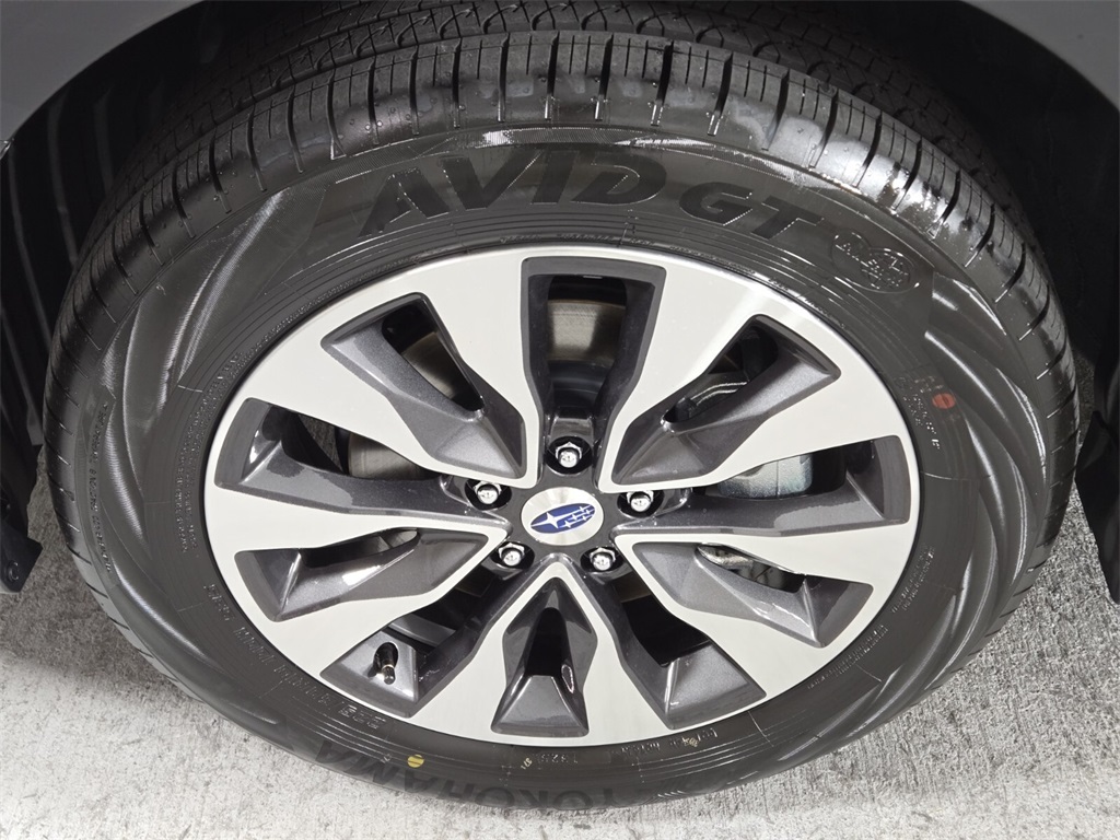 2025 Subaru Outback Limited photo 5