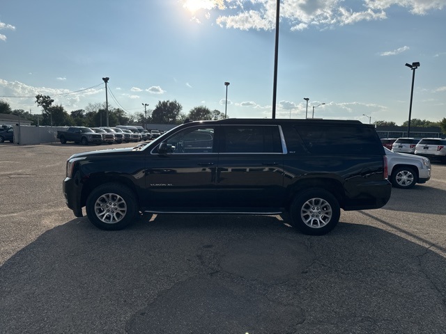 Used 2019 GMC Yukon XL SLT with VIN 1GKS2GKC0KR160448 for sale in Apple Valley, Minnesota