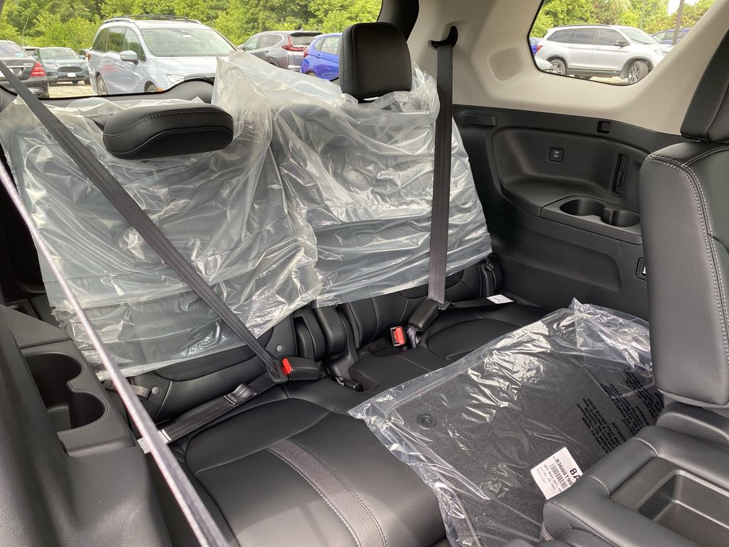 2025 Honda Pilot Touring photo 31