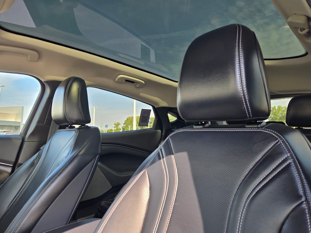 2024 Ford Mustang Mach-E Premium photo 19