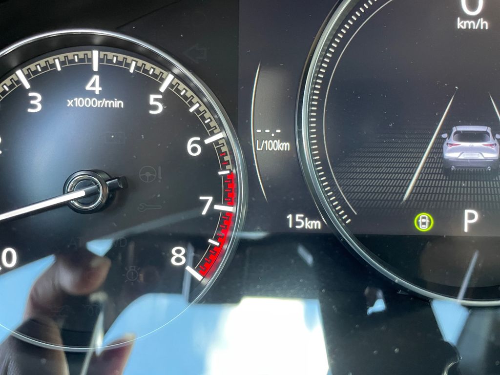 2025 Mazda CX-30 2.5 S Preferred photo 2