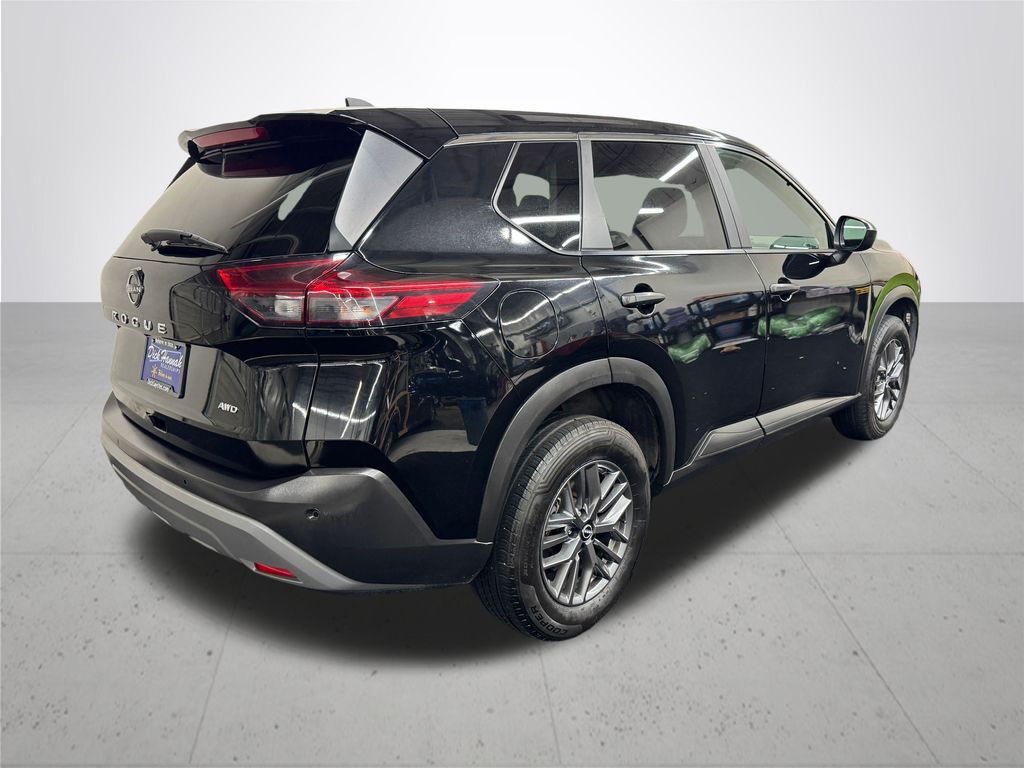 2023 Nissan Rogue S photo 6
