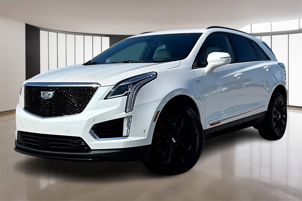 2025 Cadillac XT5 Sport's photo