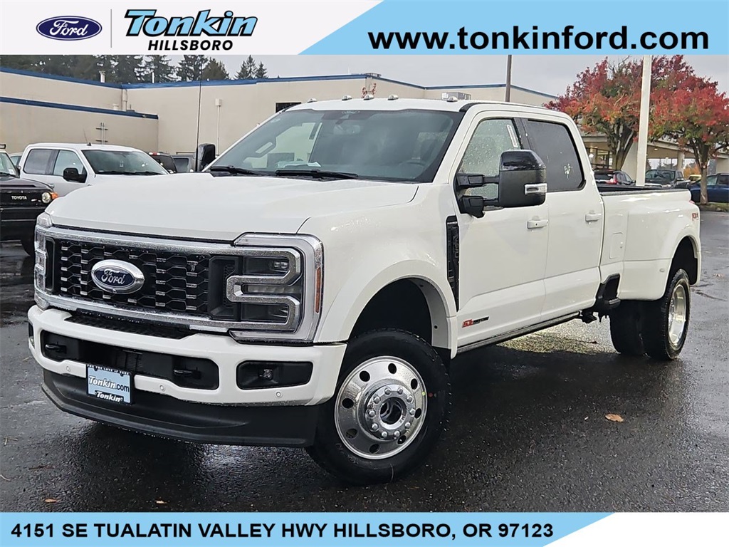 2026 Ford F-450 photo 2