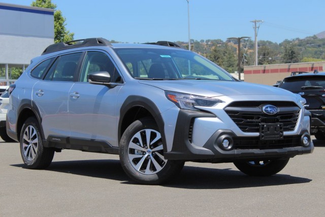 2025 Subaru Outback 2.5i