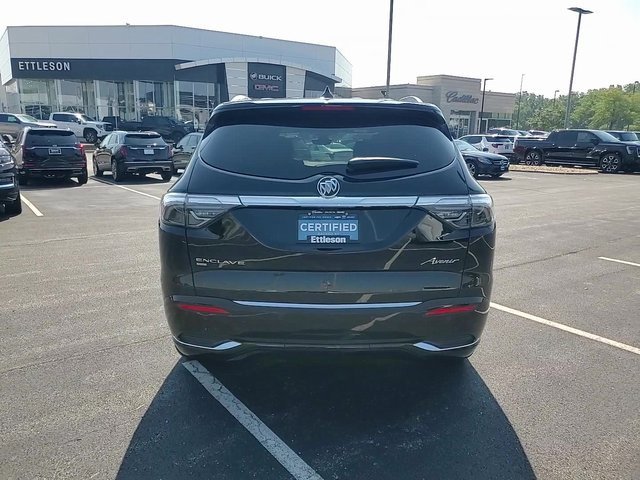 2024 Buick Enclave Avenir photo 4