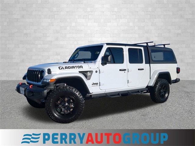 2024 Jeep Gladiator Sport S's photo