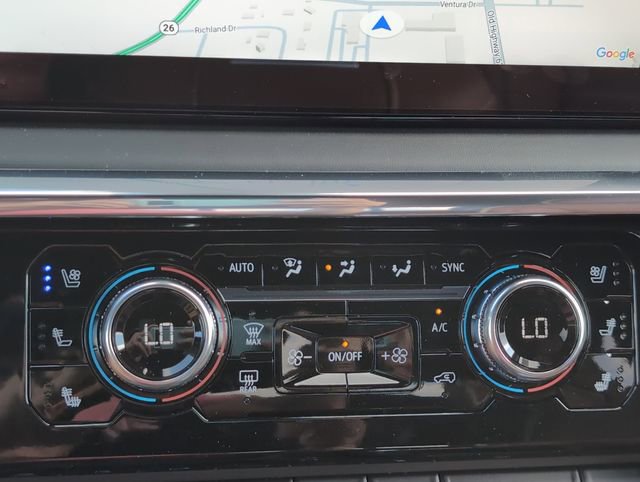 2025 Gmc Sierra 2500 HD Denali Ultimate photo 15