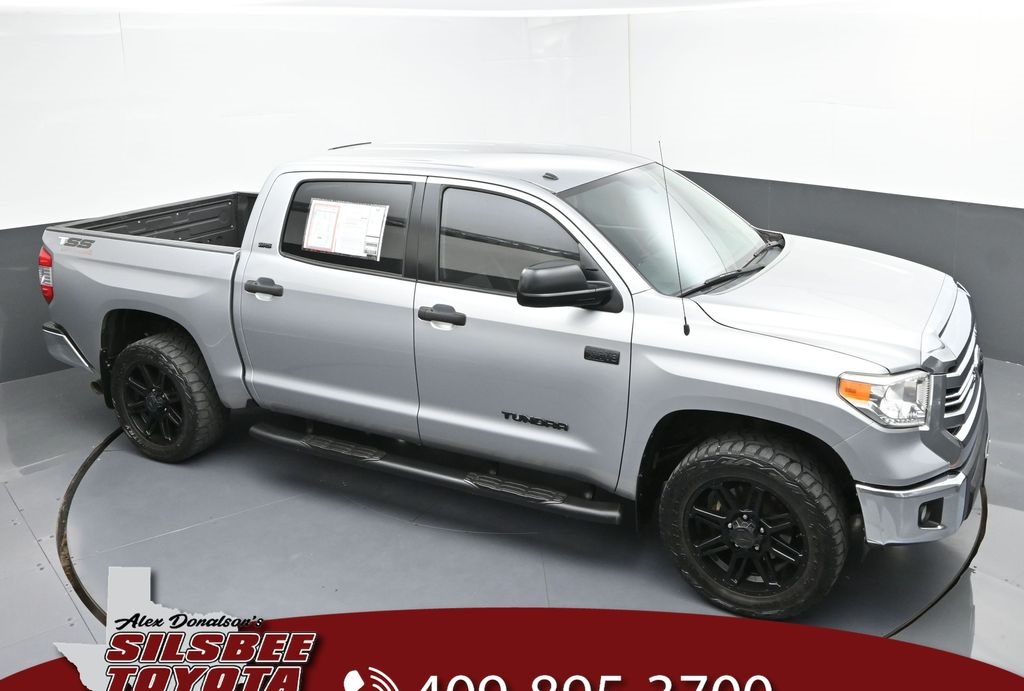 2017 Toyota Tundra SR5 photo 20
