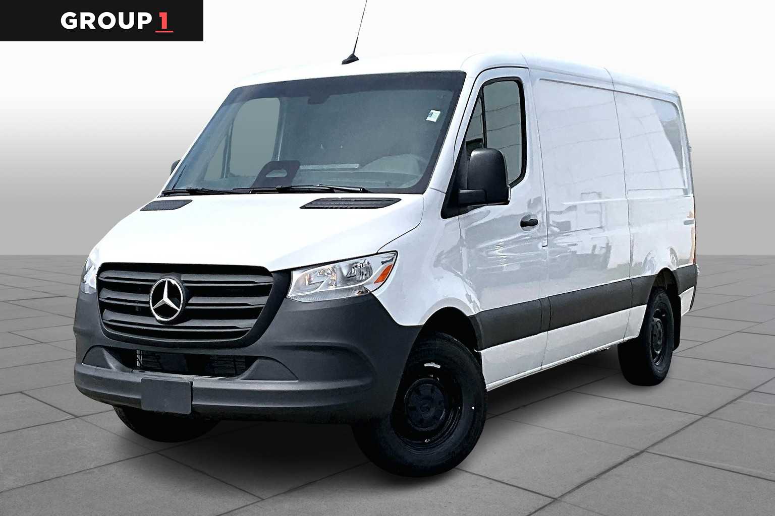 2025 Mercedes-Benz Sprinter Cargo Van Base's photo