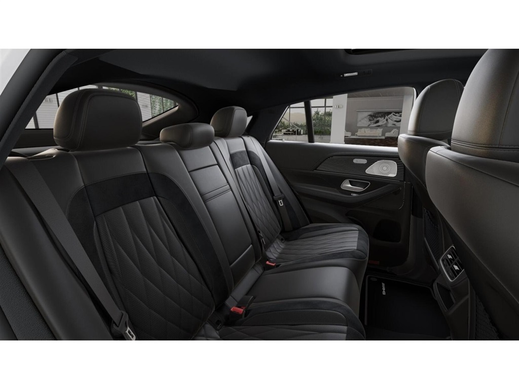 2025 Mercedes Benz GLE 53 AMG 4MATIC photo 5