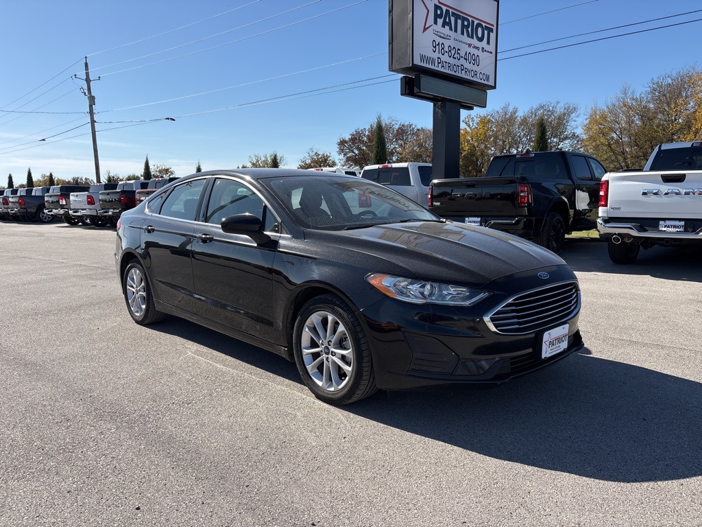 2020 Ford Fusion SE