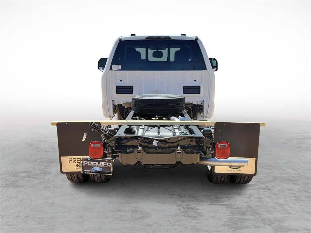 2025 Ford F-350 XL photo 9