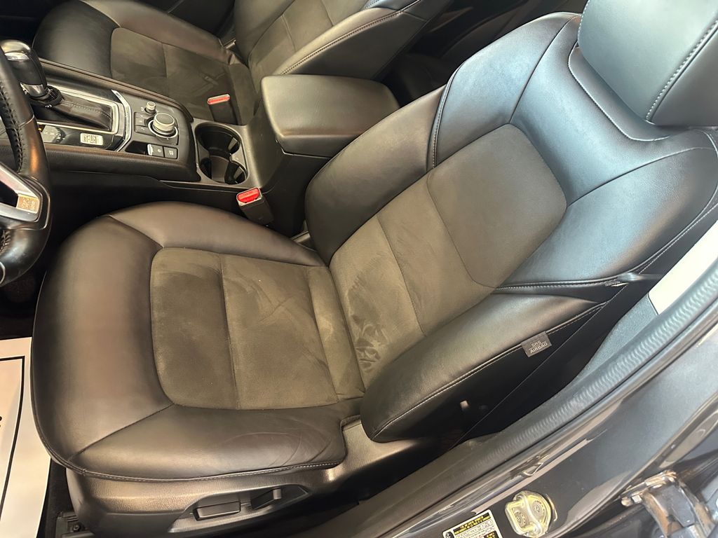 2022 Mazda CX-5 2.5 Select photo 8