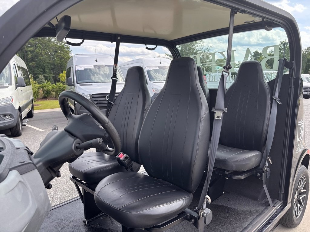 2022 Polaris GEM Standard Bed photo 18