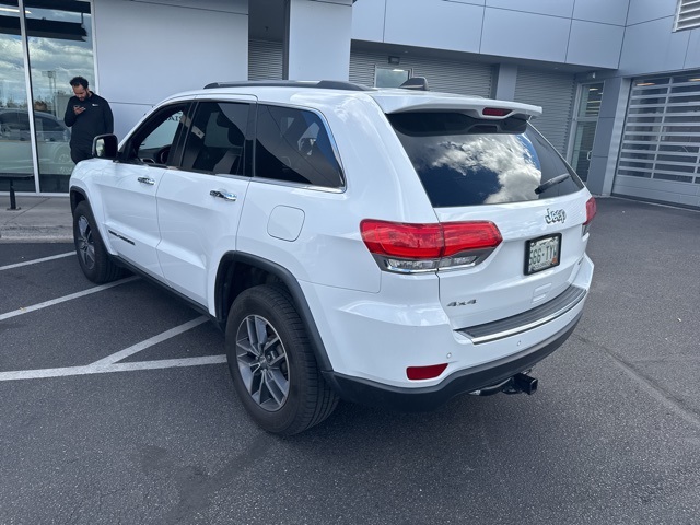 2017 Jeep Grand Cherokee Limited photo 2