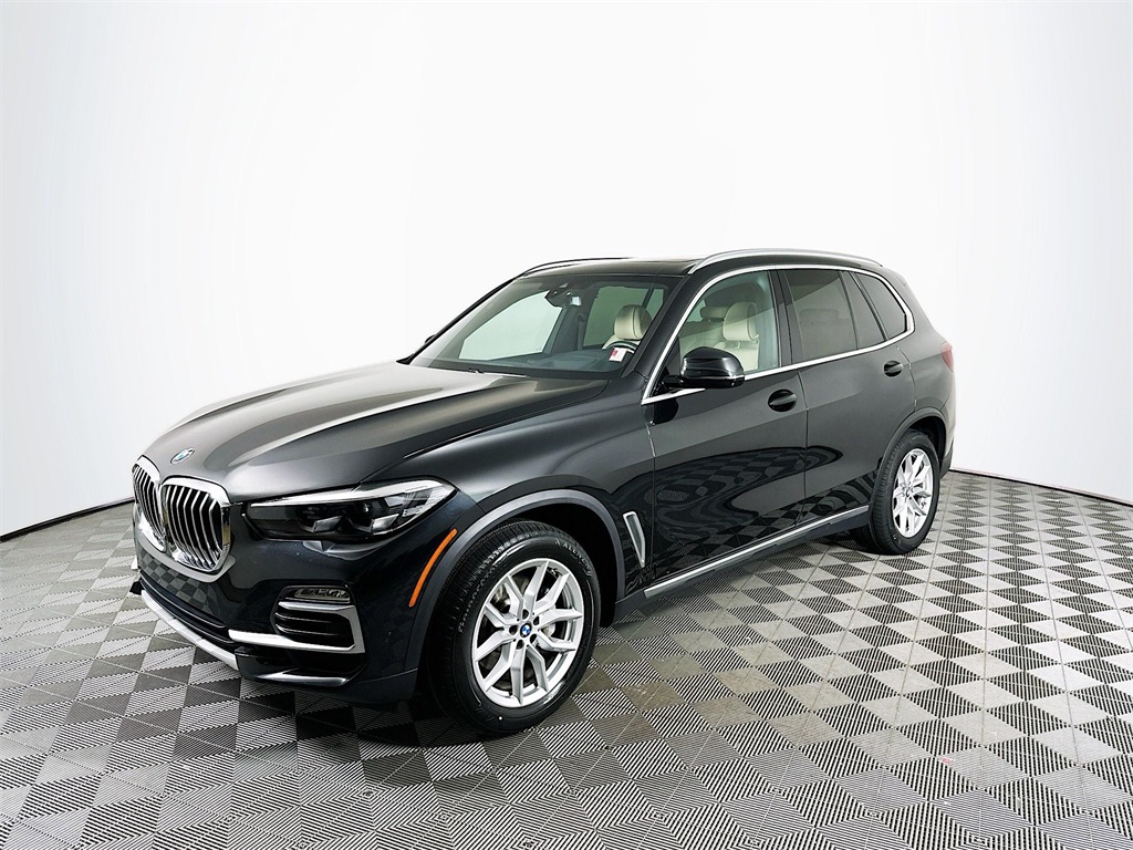 2021 BMW X5 40i's photo