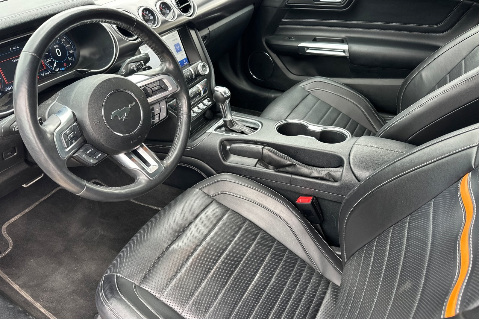 2022 Ford Mustang Mach 1 photo 10