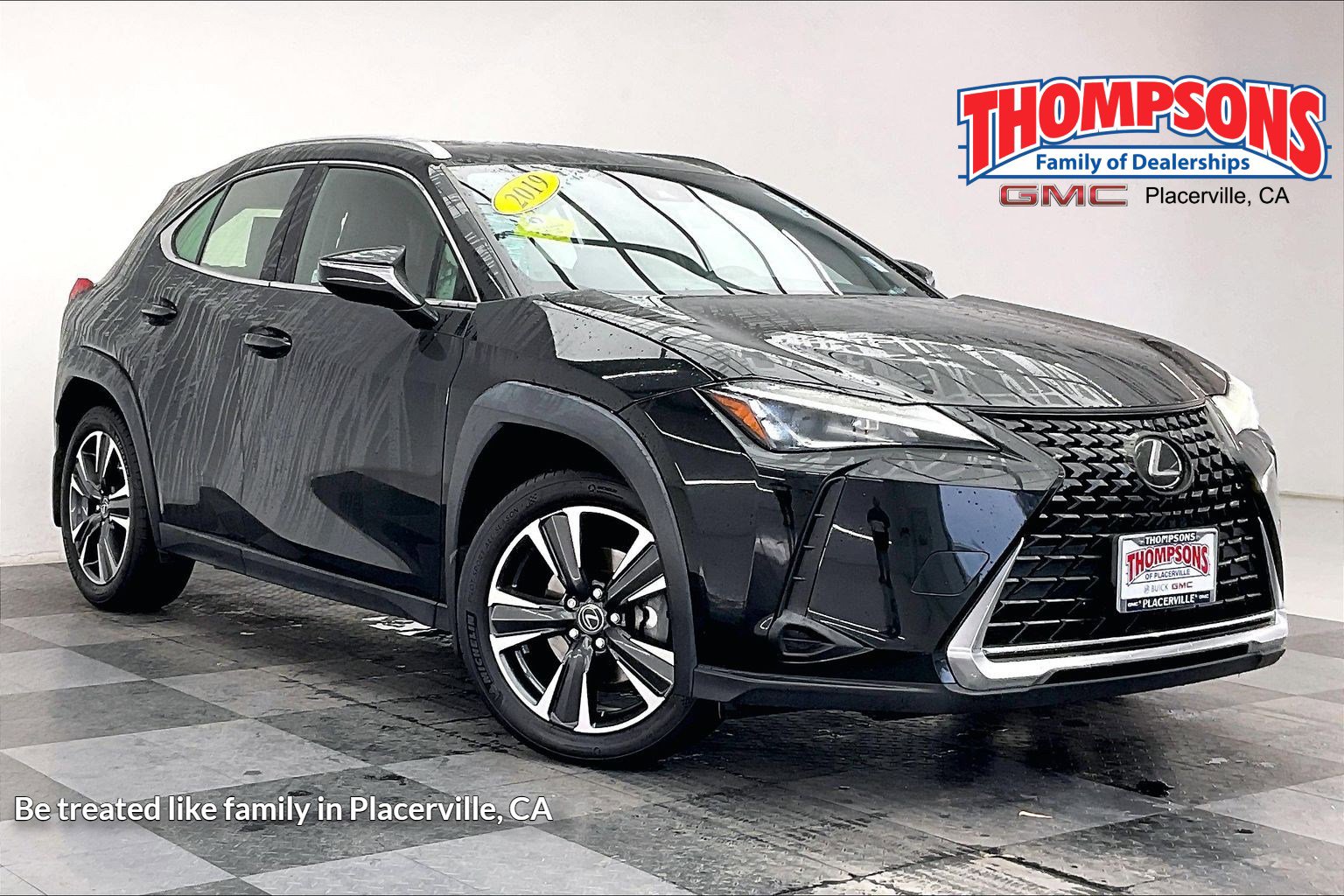 2019 Lexus UX 200's photo