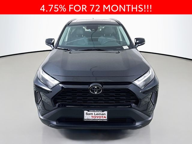 2025 Toyota RAV4 XLE photo 2