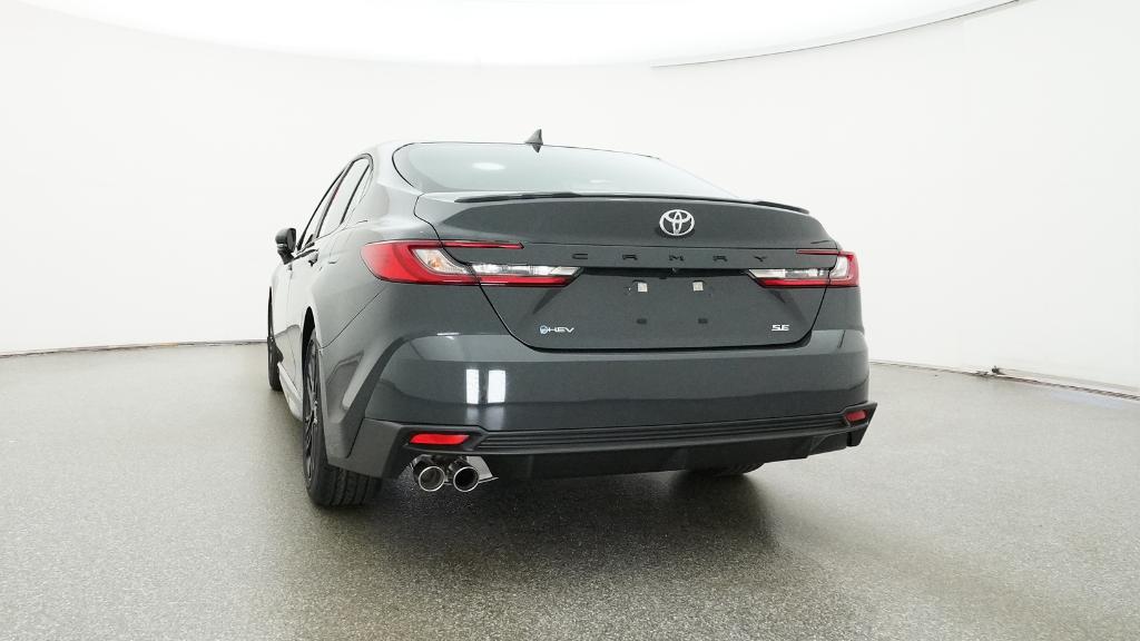 2025 Toyota Camry SE photo 14