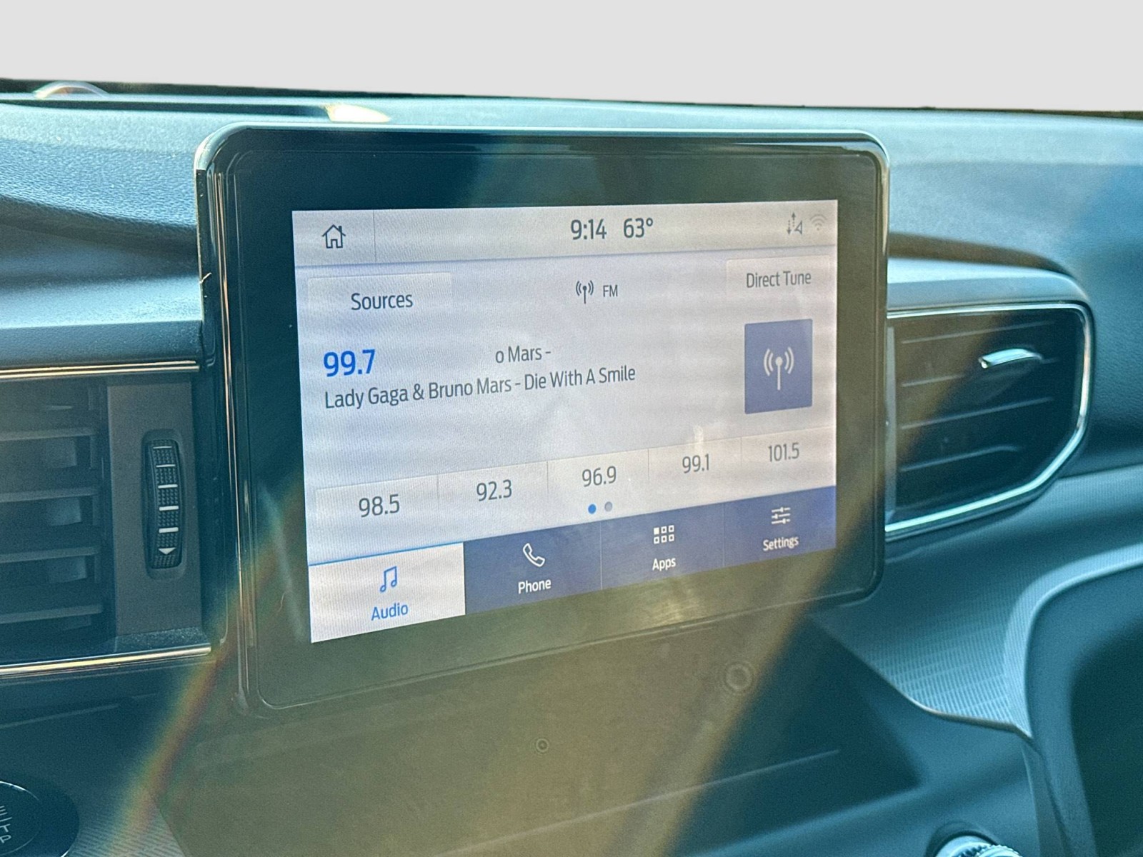 2020 Ford Explorer XLT photo 11
